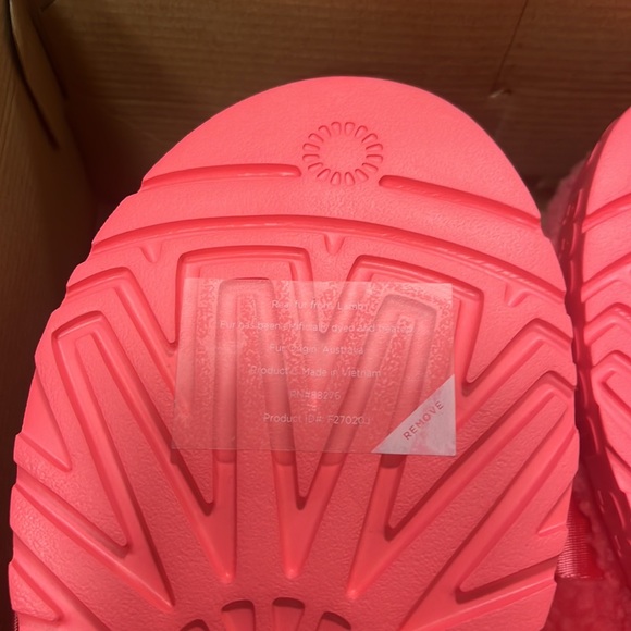 🔥🔥UGG Fluffita Genuine sheathing slippers - Picture 8 of 17